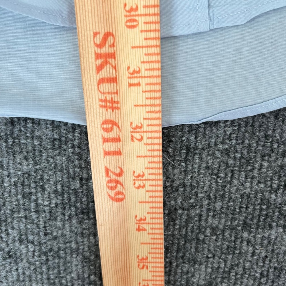 Van Heusen 417 Mens Light Blue Long Sleeve Button Down Dress Shirt 16 32/33 - Picture 5 of 8